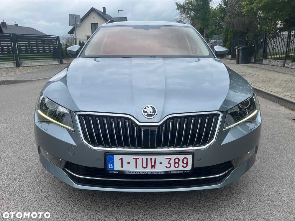 Skoda Superb 2.0 TDI DSG Style - 3