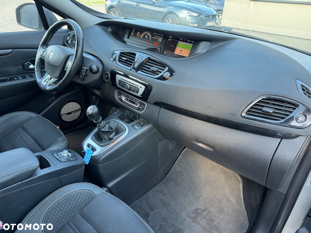 Renault Scenic - 10