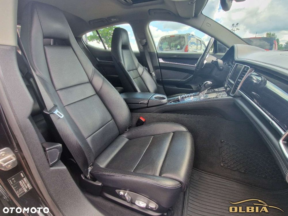 Porsche Panamera - 29