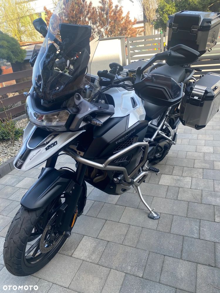 Triumph Tiger - 27
