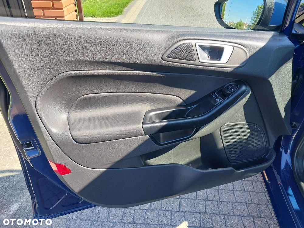 Ford Fiesta - 11