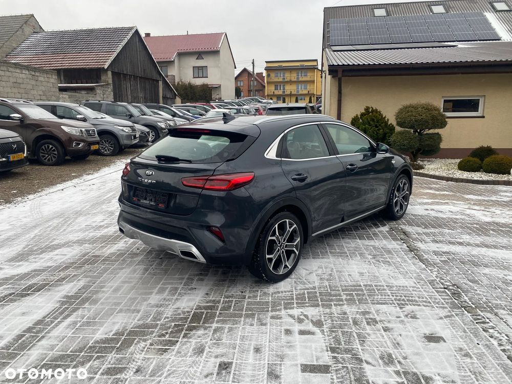 Kia XCeed - 4