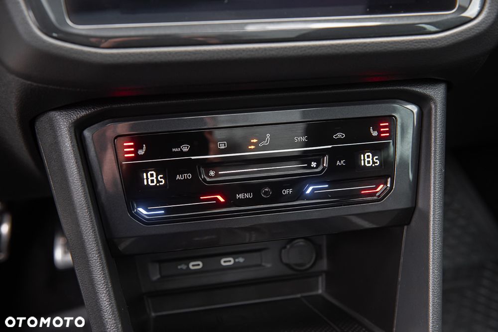 Volkswagen Tiguan 2.0 TSI 4Mot R-Line DSG - 24