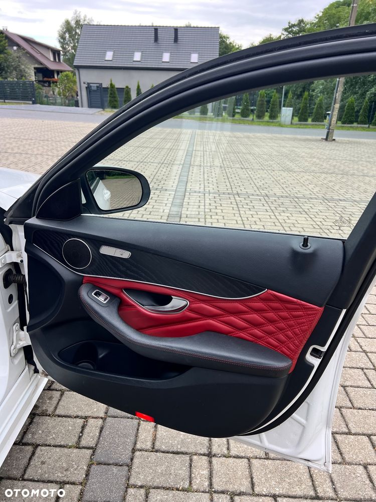 Mercedes-Benz Klasa C 200 4-Matic 7G-TRONIC - 18