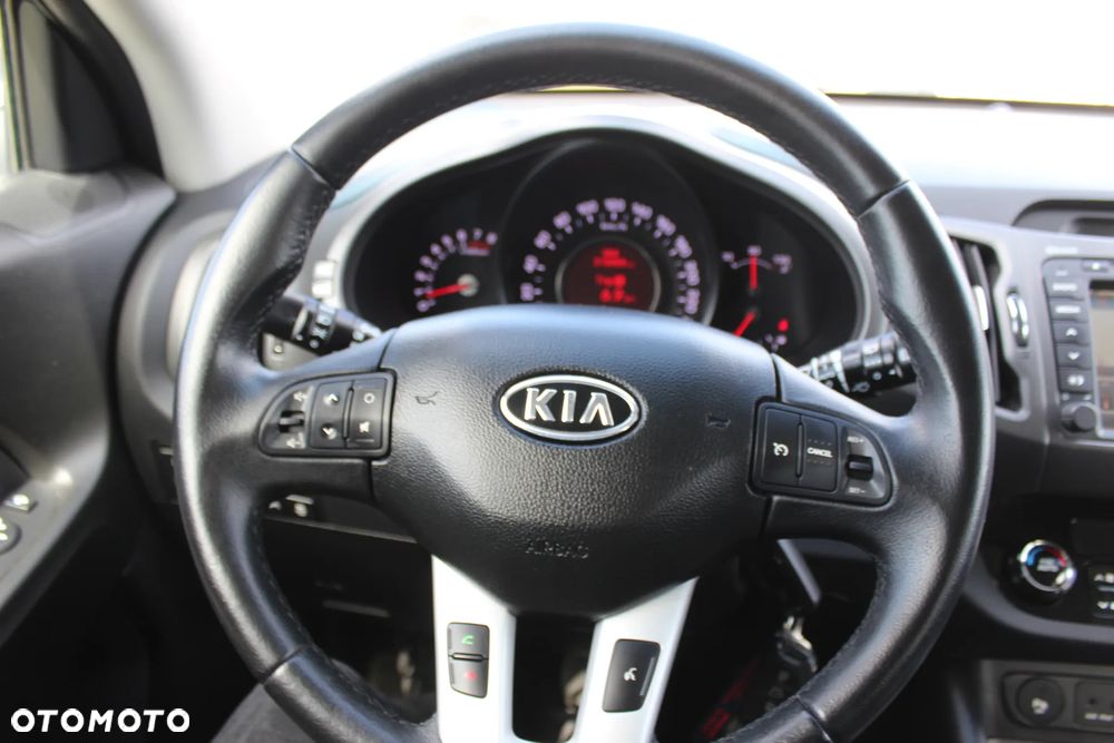 Kia Sportage 2.0 CVVT 2WD Automatik Spirit - 17