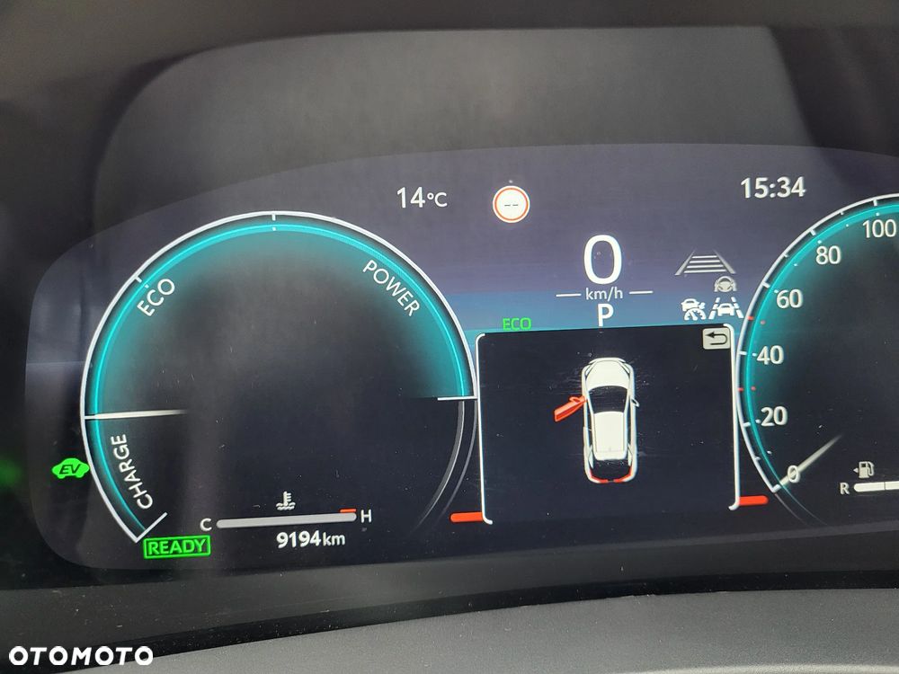 Toyota C-HR - 13