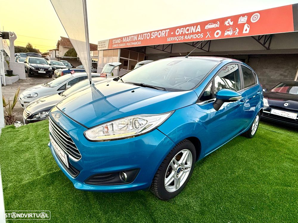 Ford Fiesta 1.0 EcoBoost Titanium - 1
