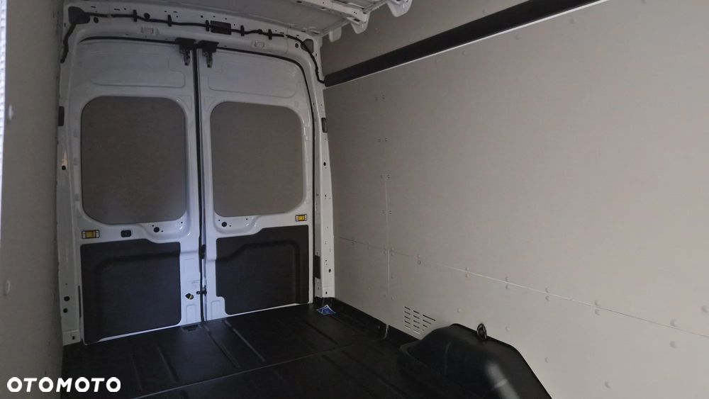 Ford TRANSIT 350 L4H3 - 9