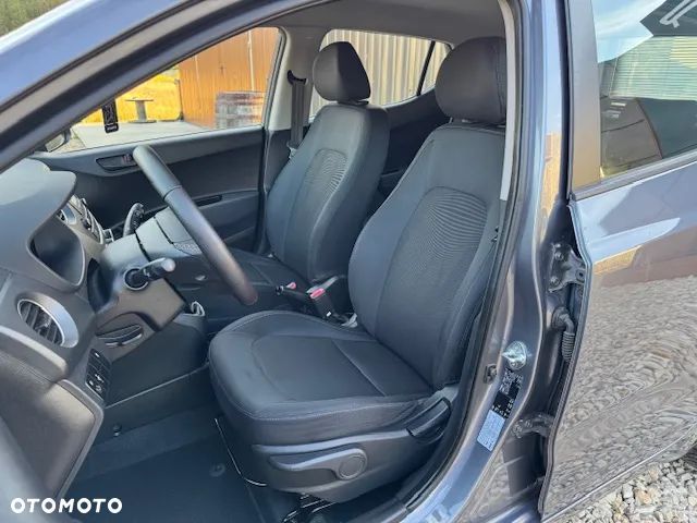 Hyundai i10 - 16