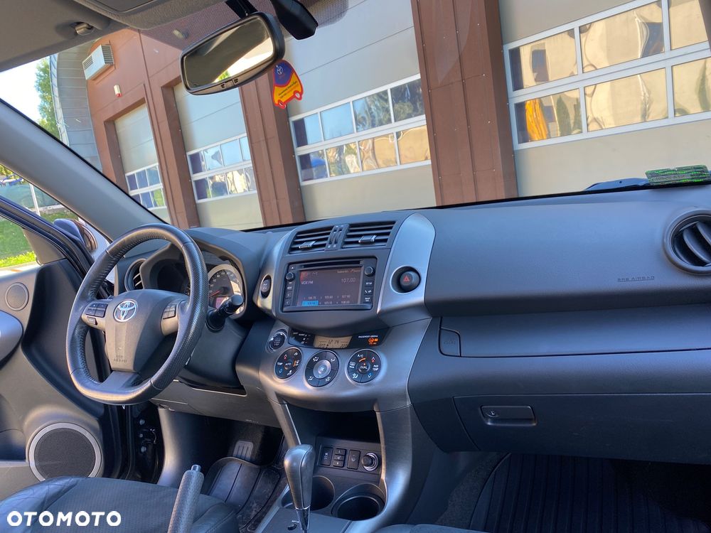 Toyota RAV4 2.0 VVT-i Prestige MS - 17