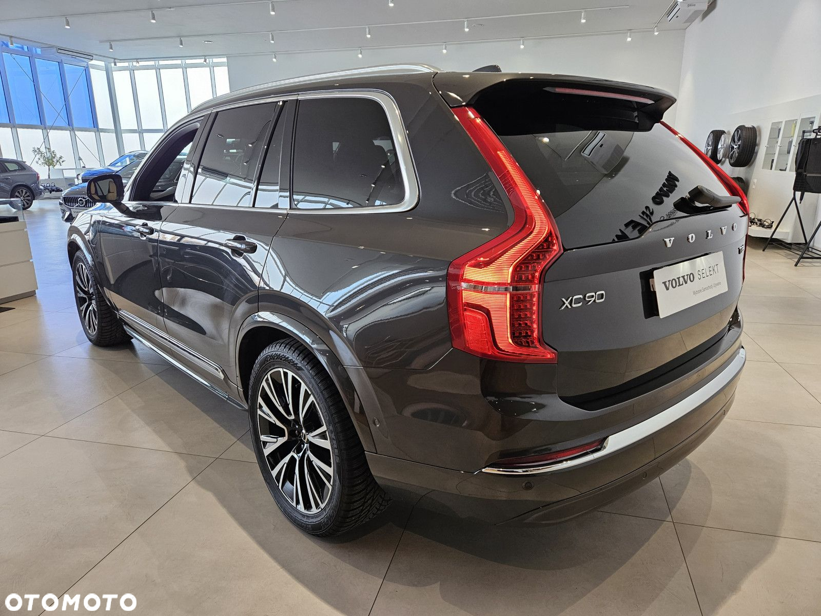 Volvo XC 90 - 7