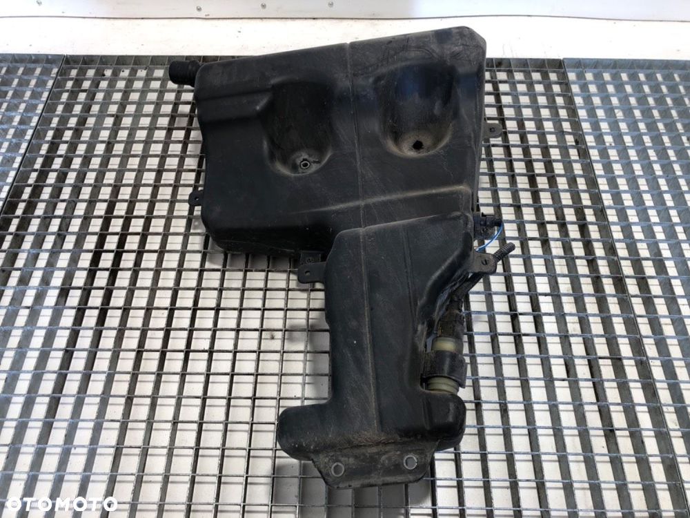 ZBIORNIK SPRYSKIWACZY  DAF XF 2012 - 2022 FA 460 340 kW [462 KM] 4x2 2012 2046541 - 6