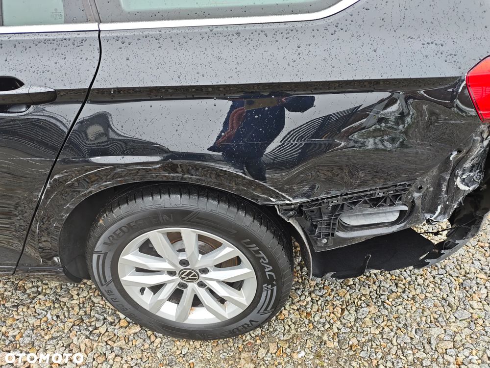 Volkswagen Passat 2.0 TDI SCR DSG Business - 23