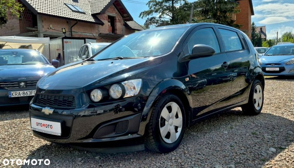 Chevrolet Aveo - 3