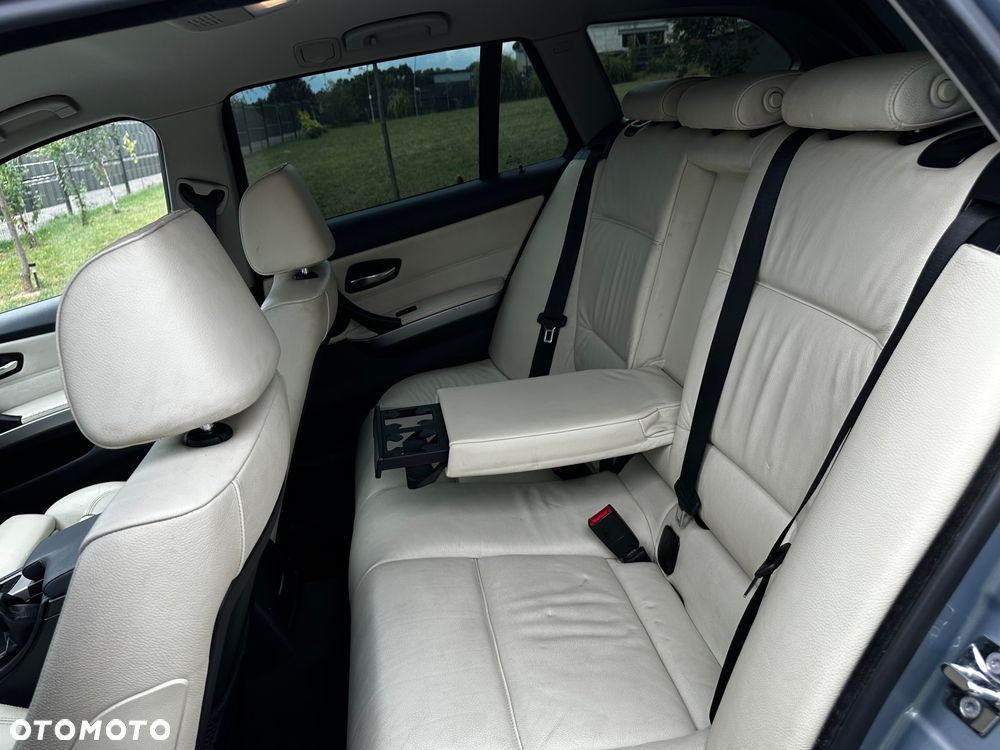 BMW Seria 3 - 31