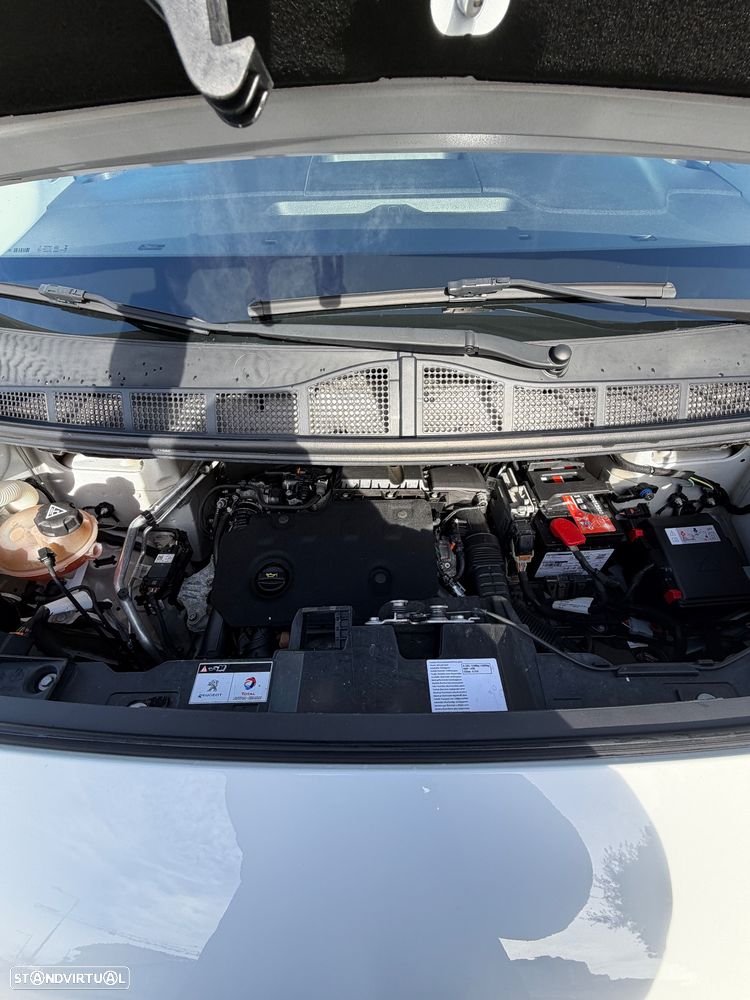 Peugeot expert blue hdi 2.0 120 cv 6 velocidades - 27