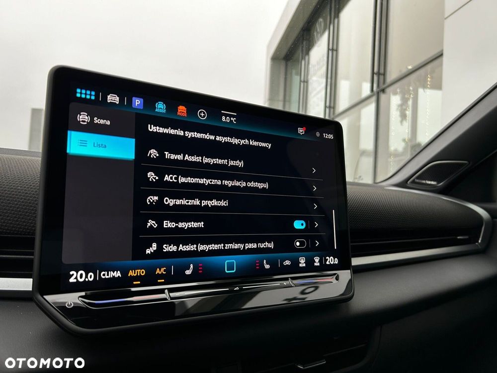 Volkswagen T-Roc - 17