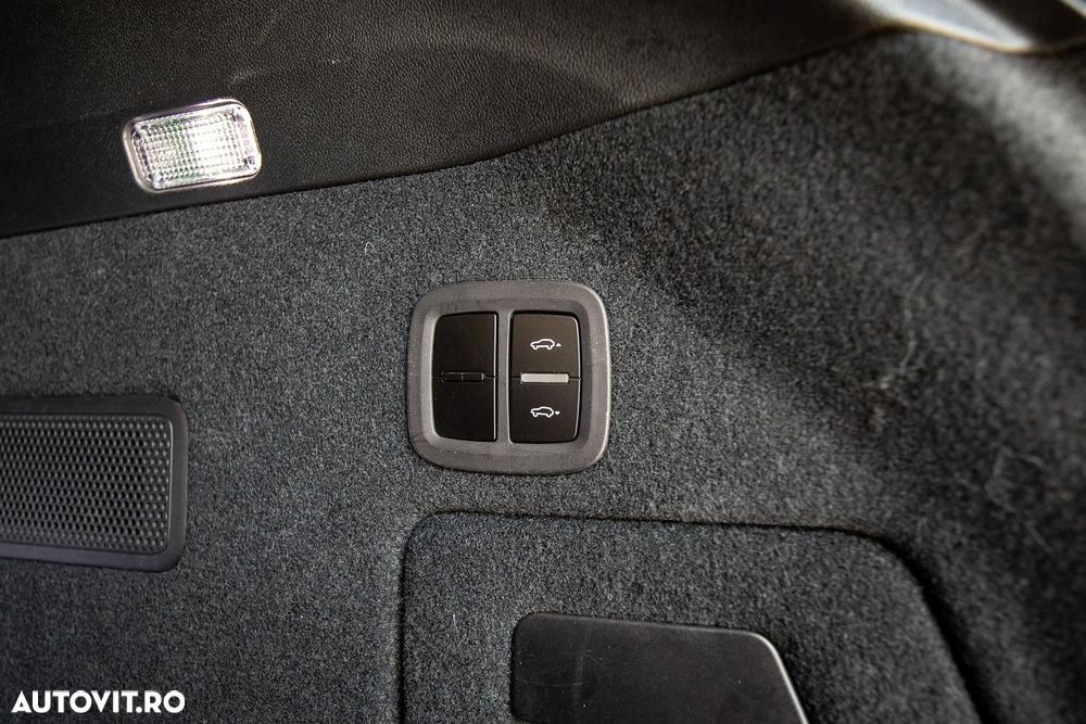 Porsche Cayenne Coupe - 31