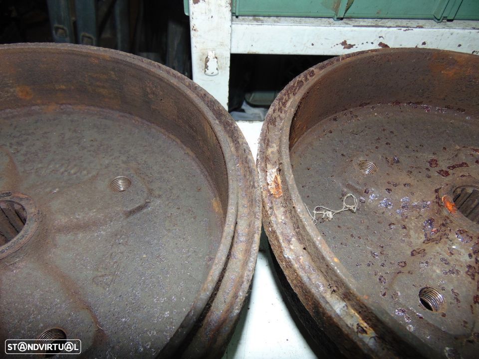 VW carocha cubos das rodas/Molas do capot - 4