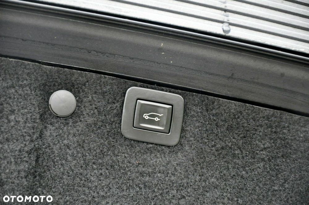 Opel Insignia - 38