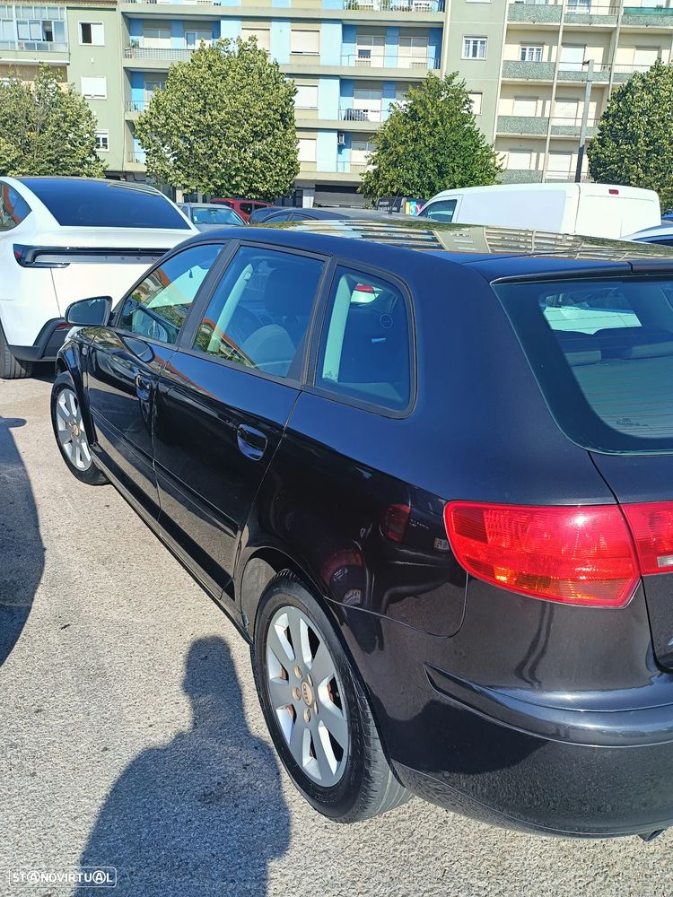 Audi A3 Sportback 1.6 FSi - 9