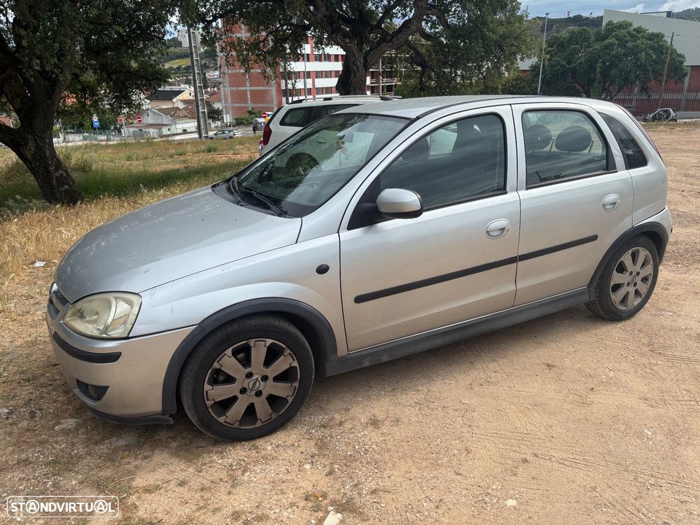 Opel Corsa 1.3 CDTI Enjoy - 1