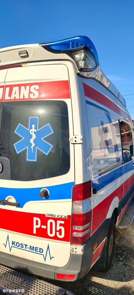 Mercedes-Benz Sprinter 316 Ambulans - 1