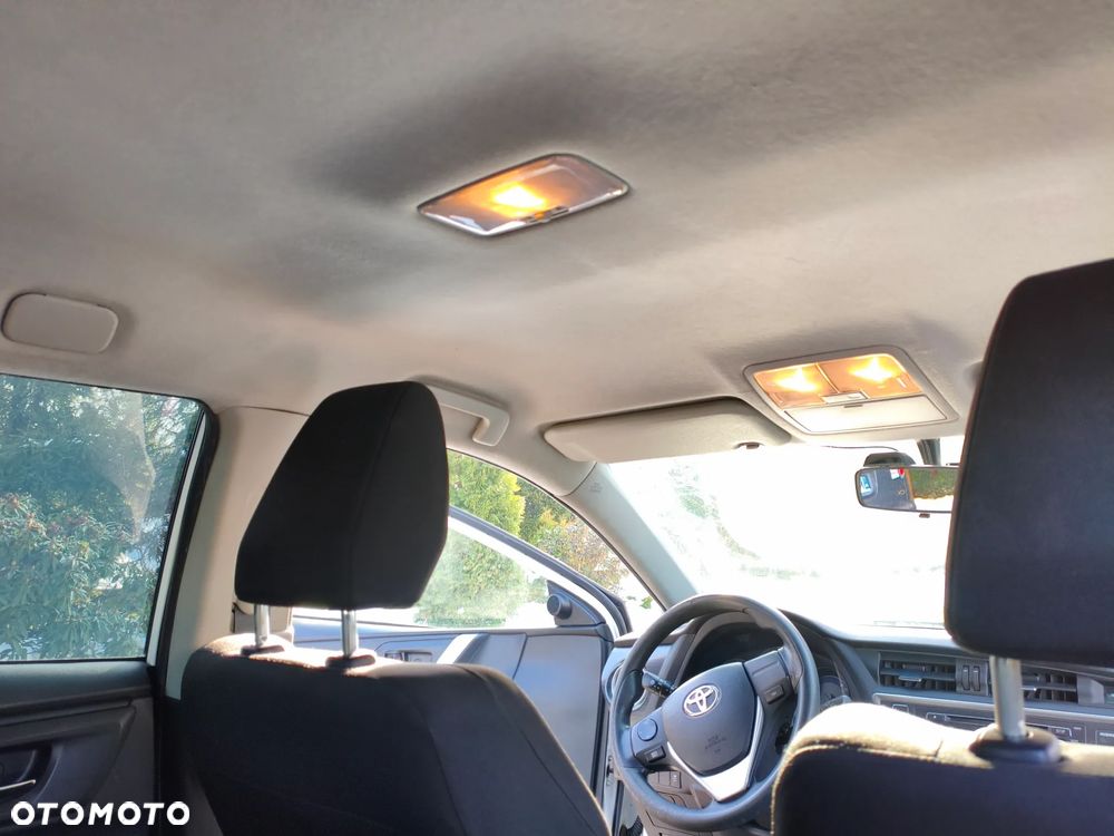 Toyota Auris 1.4 D-4D Active - 13