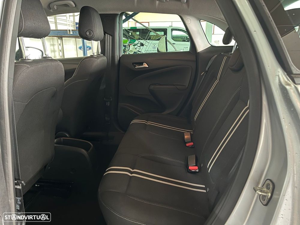 Opel Crossland 1.2 T Design & Tech - 13