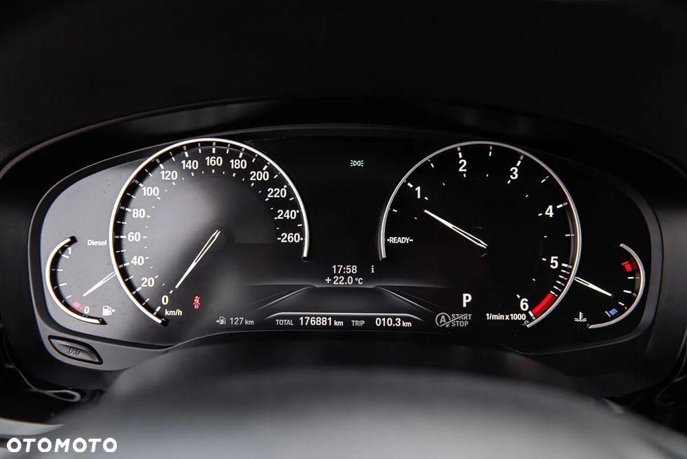 BMW Seria 5 520d Luxury Line - 22