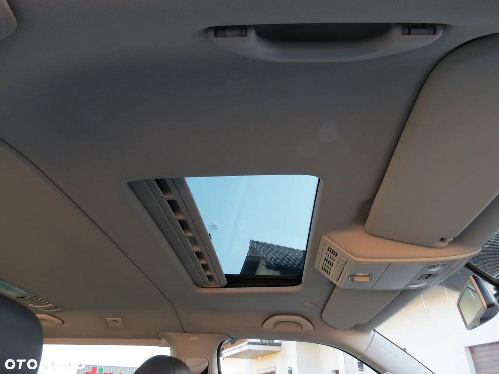 Volkswagen Multivan L1 Edition 25 - 37