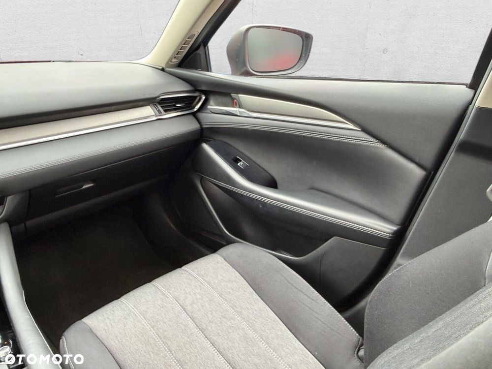Mazda 6 - 19
