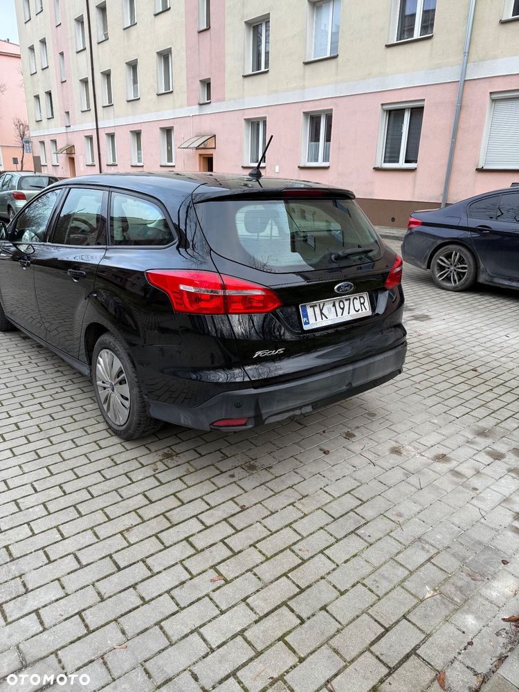 Ford Focus 1.5 EcoBlue Start-Stopp-System ACTIVE - 4