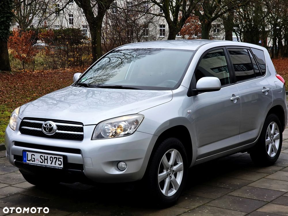 Toyota RAV4 2.0 4x4 Executive - 1