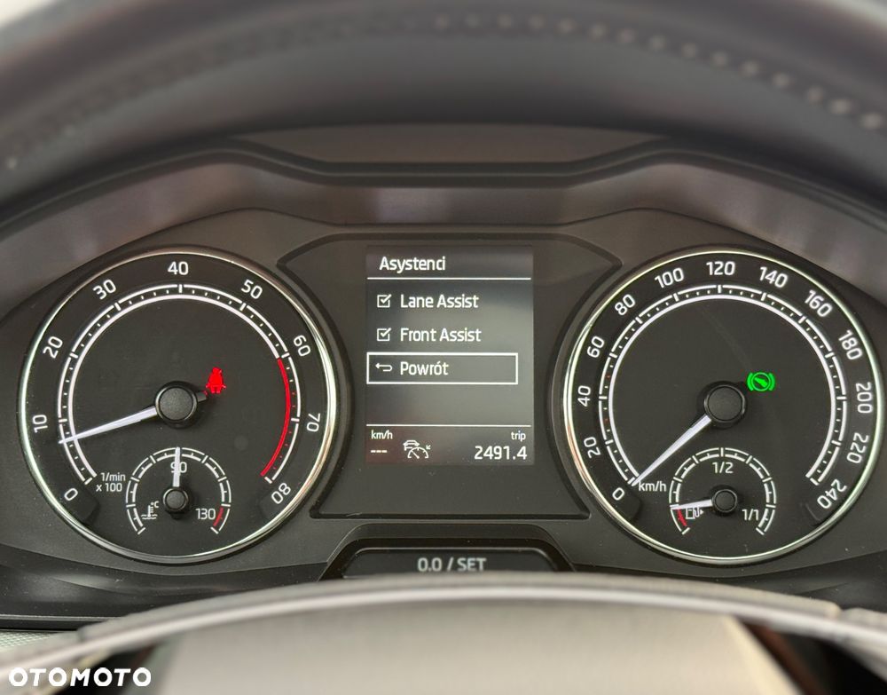 Skoda Kamiq 1.5 TSI DSG Monte Carlo - 18