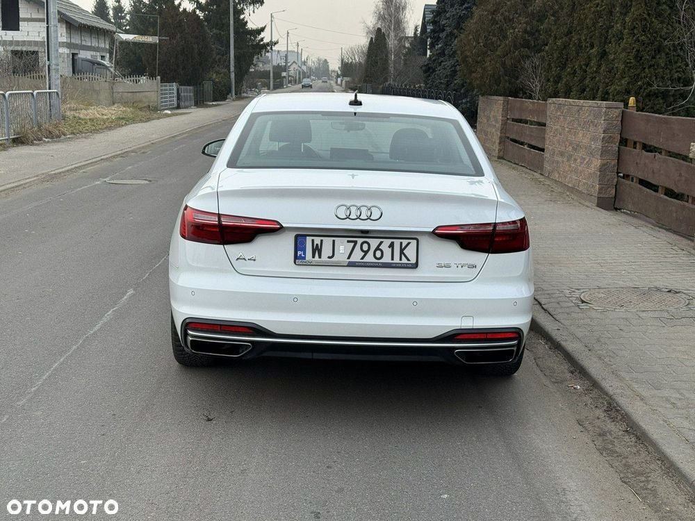 Audi A4 Limousine - 8