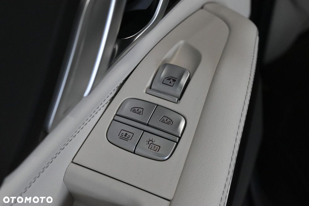 BMW X7 - 29