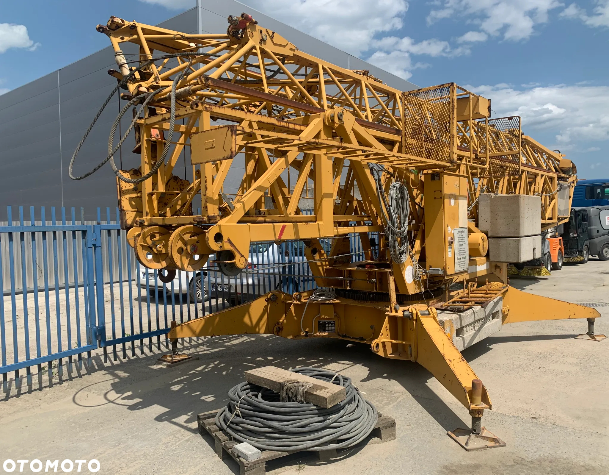 Liebherr 35K - 9