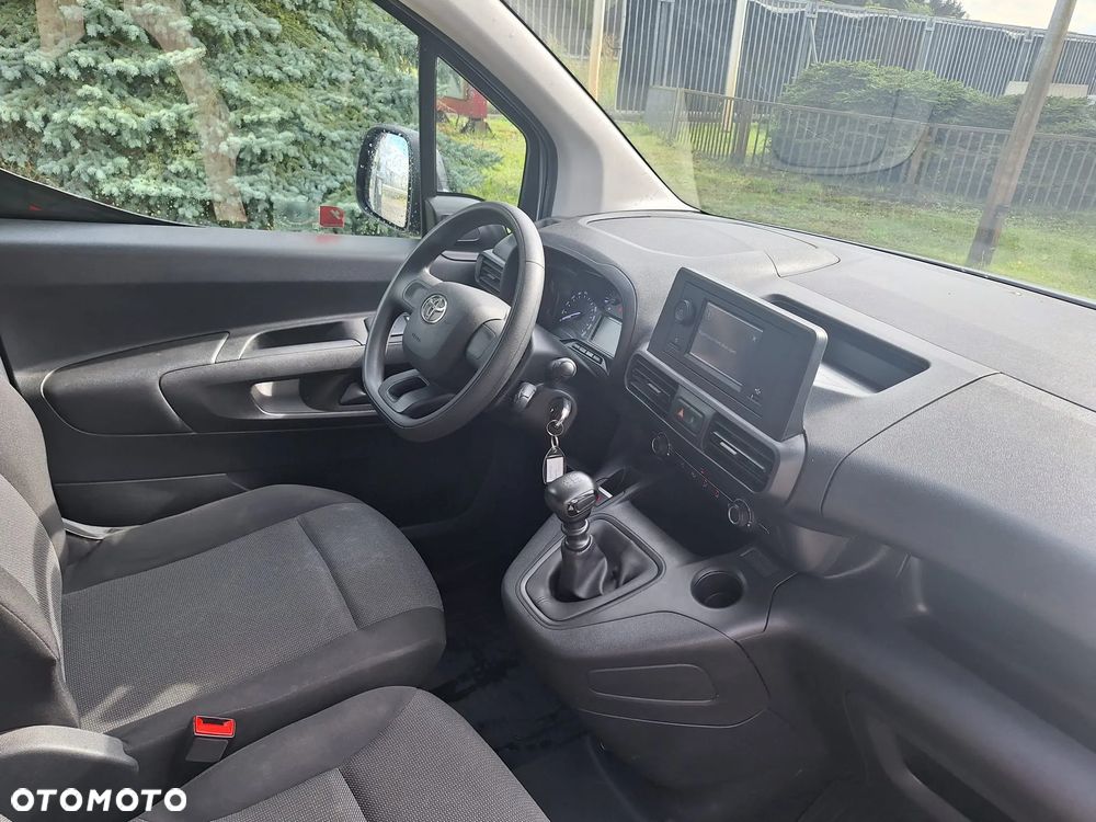 Toyota Proace City Van L2H1 3 osobowy Jak Doblo Partner Combo - 13