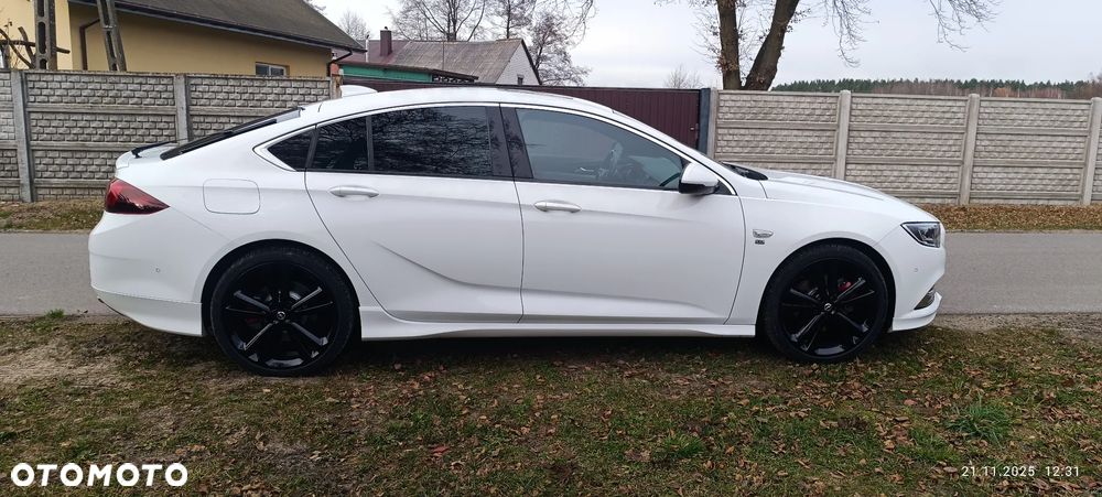 Opel Insignia 2.0 BiTurbo D 4x4 Automatik GSI - 6