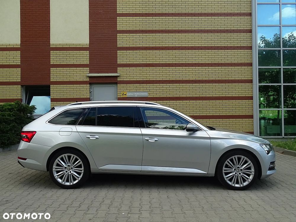 Skoda Superb 2.0 TDI SCR Style DSG - 11