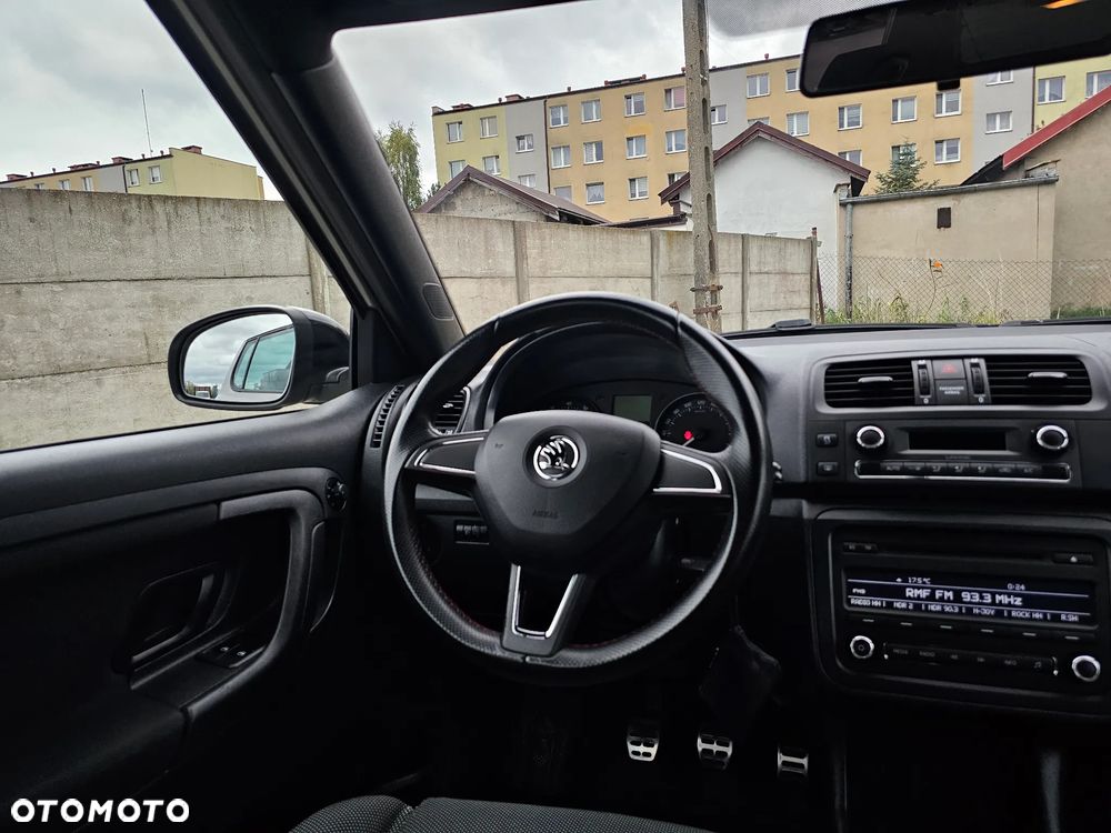 Skoda Fabia 1.2 TSI Monte Carlo - 10