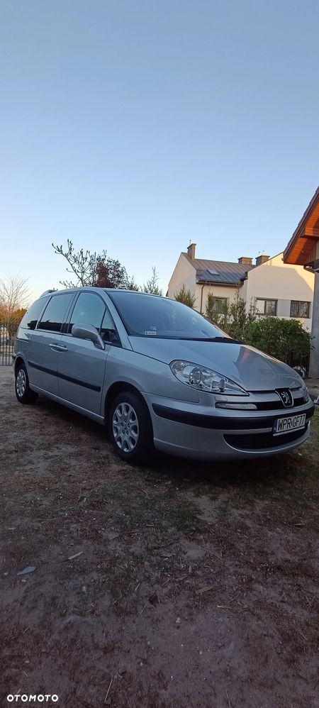 Peugeot 807 2.2 ST - 1