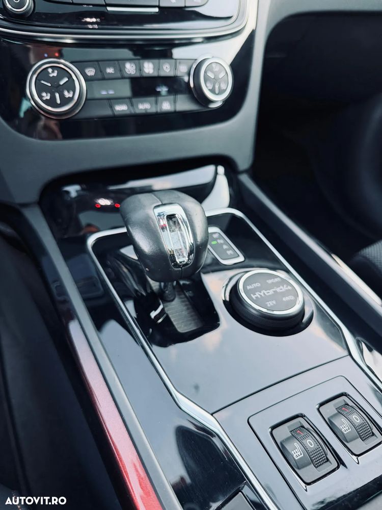 Peugeot 508 Hybrid4 - 28