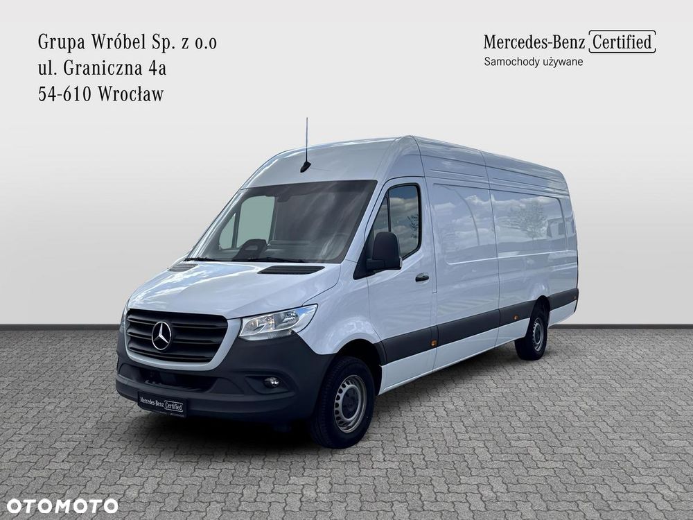 Mercedes-Benz Sprinter - 2