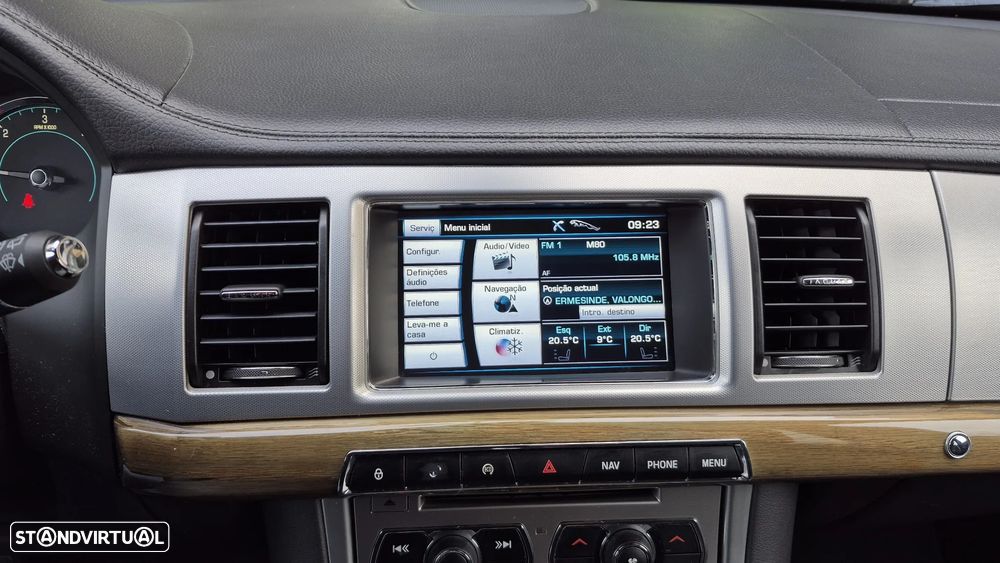 Jaguar XF Sportbrake 2.2 - 10