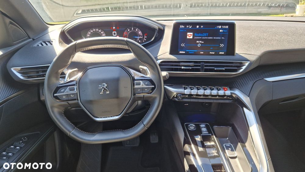 Peugeot 3008 - 8