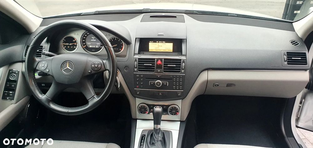 Mercedes-Benz Klasa C - 26
