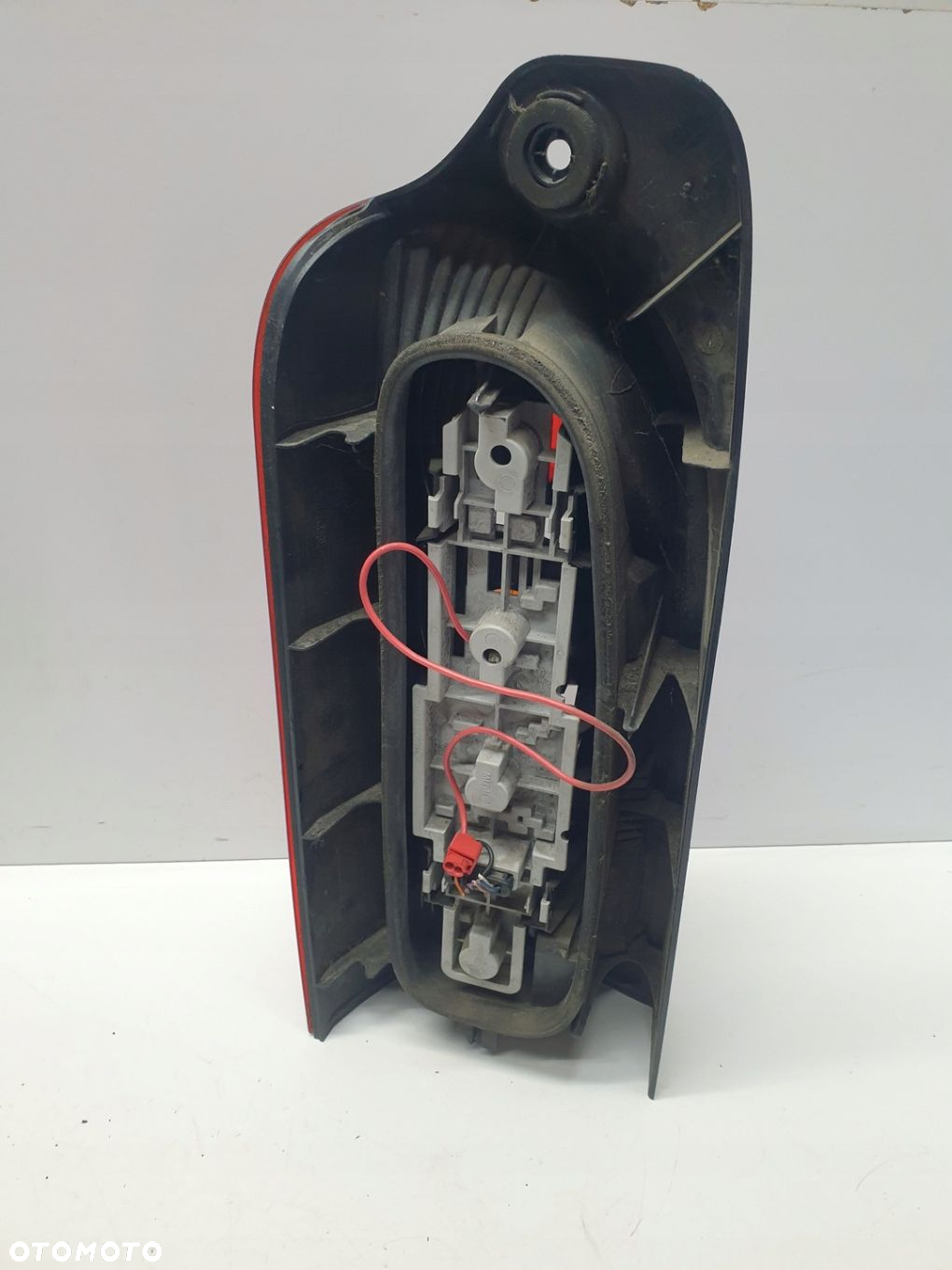 LAMPA TYLNA LEWA TYŁ LEWY RENAULT MASTER II - 4