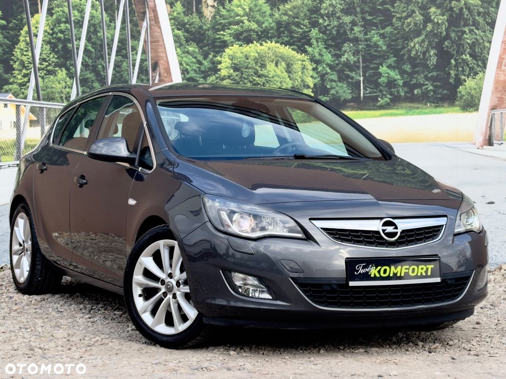 Opel Astra 1.6 Turbo Edition Sport - 2